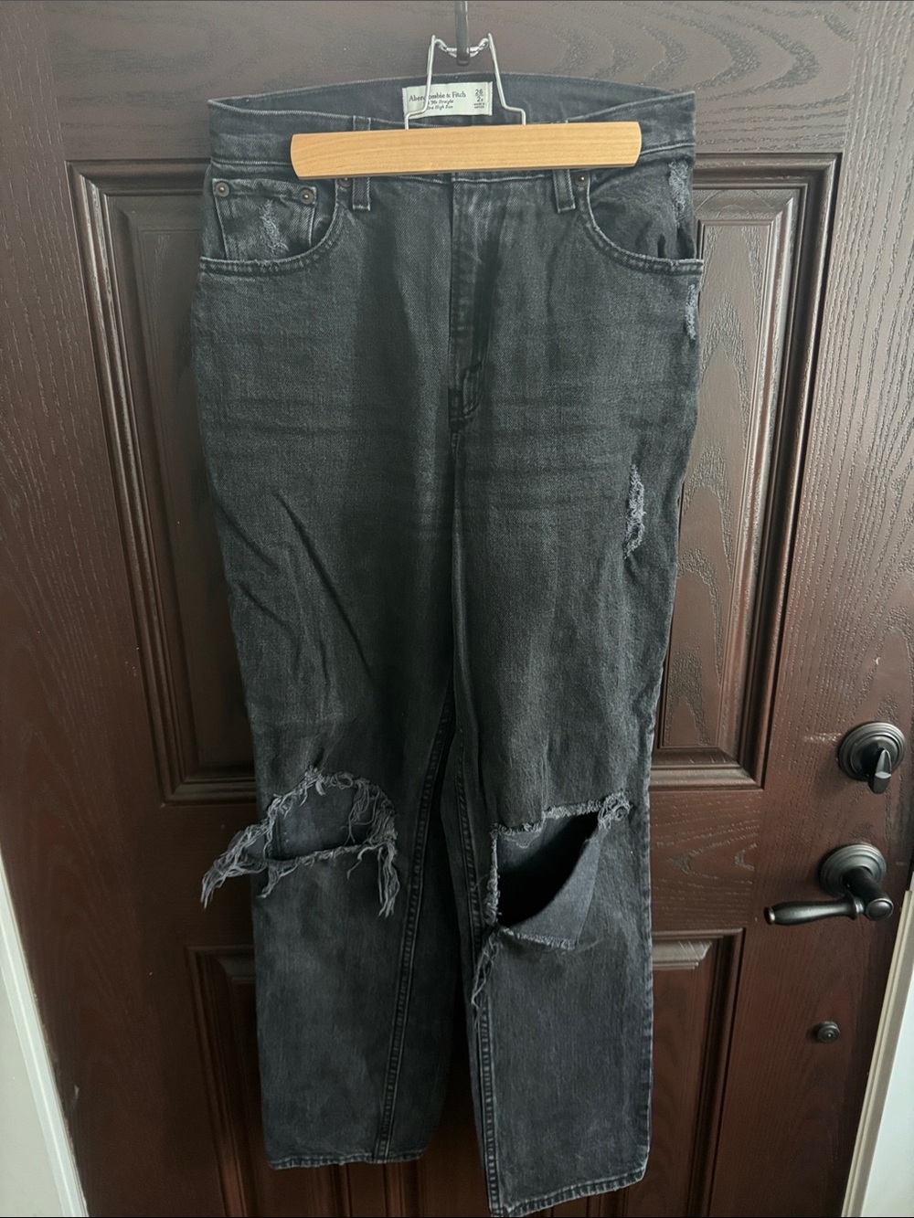 Abercrombie & Fitch Black Distressed Straight-Leg Jeans